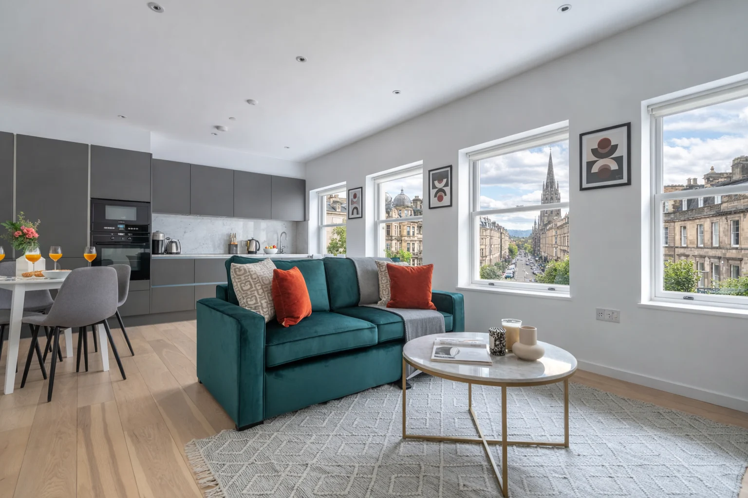 Edinburgh Apartment managed by EdinBnB